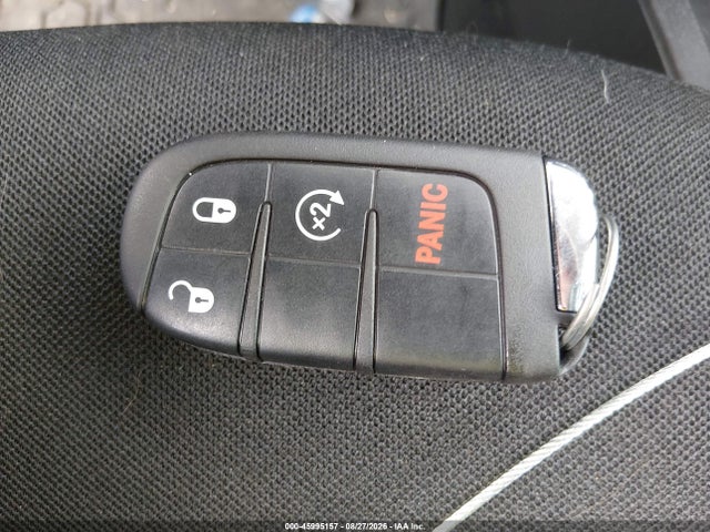 Продаж на аукціоні авто 2021 Jeep Renegade Latitude 4x4, vin: ZACNJDBB5MPN31619, номер лоту: 45995157