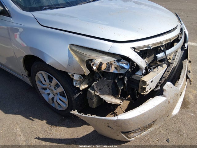 2015 Nissan Altima 2.5/2.5 S/2.5 Sl/2.5 Sv მანქანა იყიდება აუქციონზე, vin: 1N4AL3AP0FN342154, აუქციონის ნომერი: 45995171