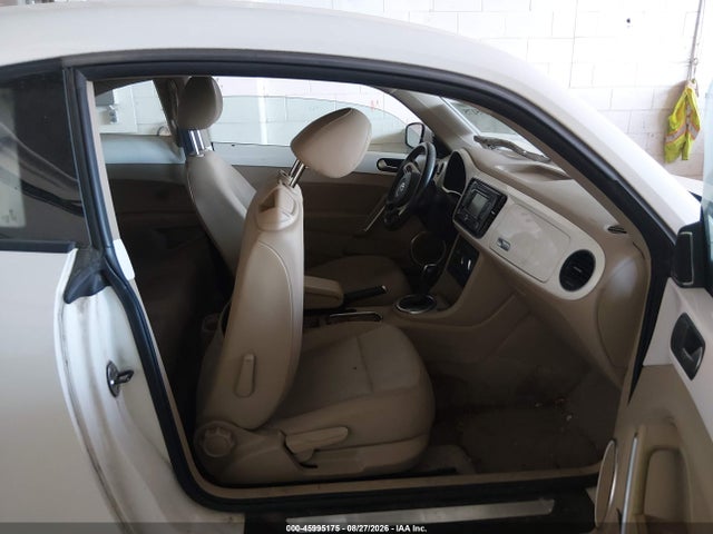 2012 Volkswagen Beetle 2.5l მანქანა იყიდება აუქციონზე, vin: 3VWJP7AT8CM659380, აუქციონის ნომერი: 45995175