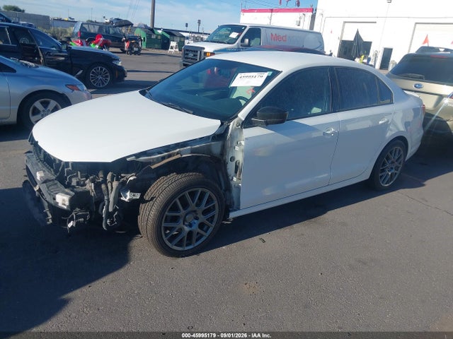3VWD17AJ3GM269628 Volkswagen Jetta 1.8t Sport