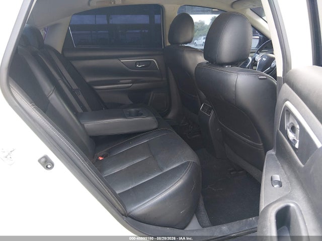 2017 Nissan Altima 2.5 Sl მანქანა იყიდება აუქციონზე, vin: 1N4AL3APXHC137200, აუქციონის ნომერი: 45995180