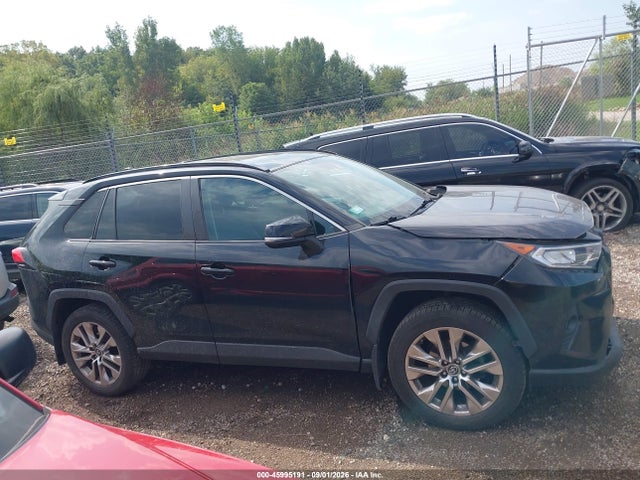 2019 Toyota Rav4 Xle Premium მანქანა იყიდება აუქციონზე, vin: 2T3A1RFVXKW048709, აუქციონის ნომერი: 45995191
