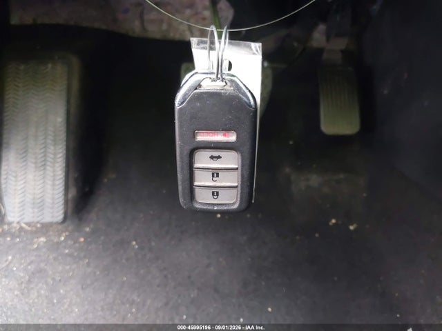 45995196 :رقم المزاد ، 1HGCT2B80EA004586 vin ، 2014 Honda Accord Ex-l V-6 مزاد بيع