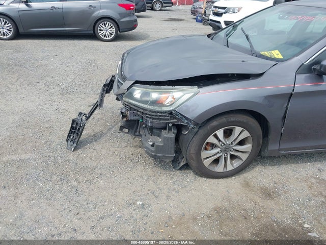 Продаж на аукціоні авто 2015 Honda Accord Lx, vin: 1HGCR2F33FA004595, номер лоту: 45995197