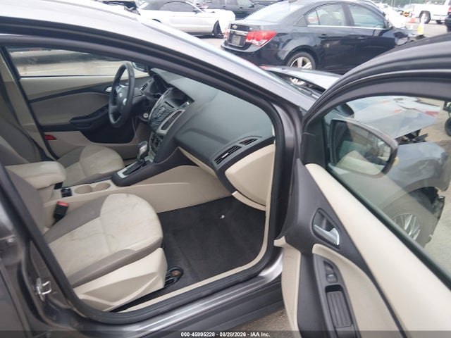 Продажа на аукционе авто 2014 Ford Focus Se, vin: 1FADP3F22EL356596, номер лота: 45995228