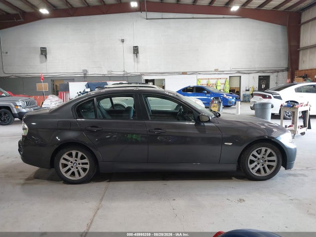 2007 Bmw 328xi მანქანა იყიდება აუქციონზე, vin: WBAVC73587KP36810, აუქციონის ნომერი: 45995259