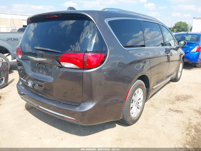 Продажа на аукционе авто 2018 Chrysler Pacifica Touring L, vin: 2C4RC1BG2JR124437, номер лота: 45995290