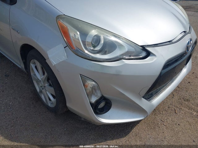 Toyota Prius C Four 2015 JTDKDTB38F1108732 Image 6