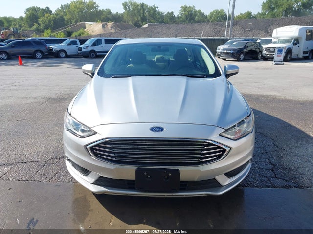 45995297 :رقم المزاد ، 3FA6P0UU8JR235806 vin ، 2018 Ford Fusion Hybrid S مزاد بيع