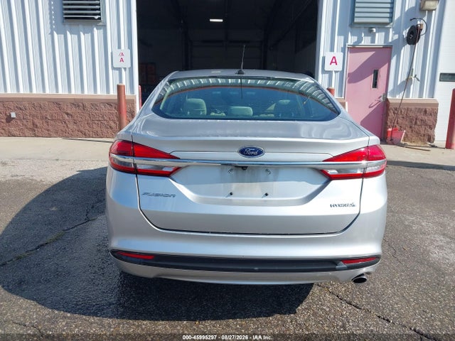 45995297 :رقم المزاد ، 3FA6P0UU8JR235806 vin ، 2018 Ford Fusion Hybrid S مزاد بيع