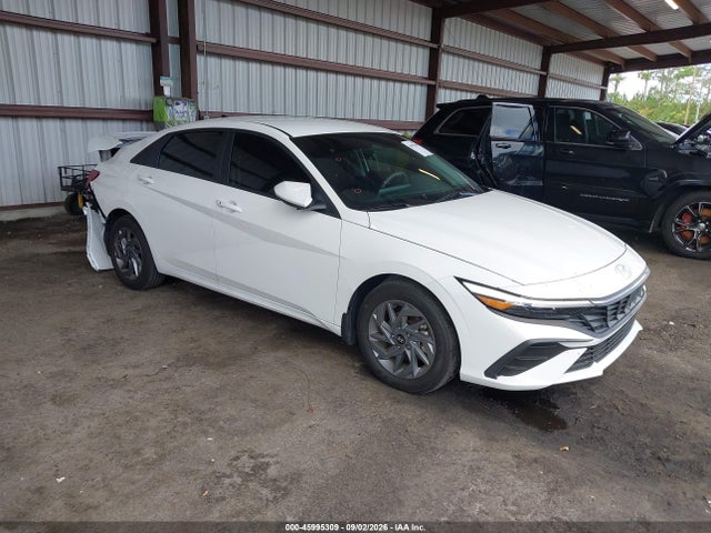 2025 Hyundai Elantra Hybrid Blue მანქანა იყიდება აუქციონზე, vin: KMHLM4DJ3SU157959, აუქციონის ნომერი: 45995309
