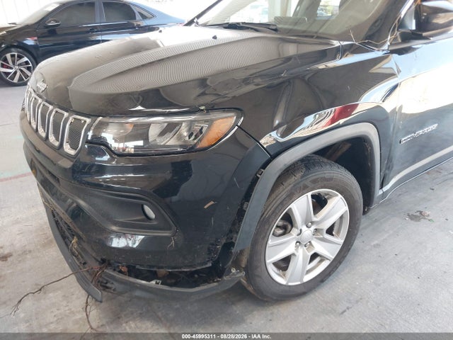 45995311 :رقم المزاد ، 3C4NJCBB7NT220247 vin ، 2022 Jeep Compass Latitude Fwd مزاد بيع