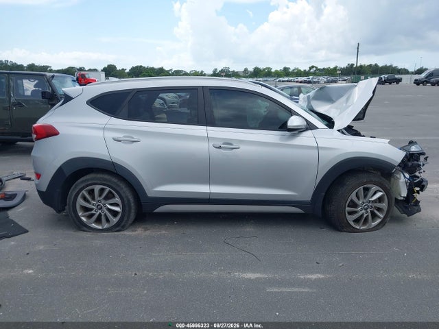 45995323 :رقم المزاد ، KM8J33A42JU759396 vin ، 2018 Hyundai Tucson Sel Plus مزاد بيع