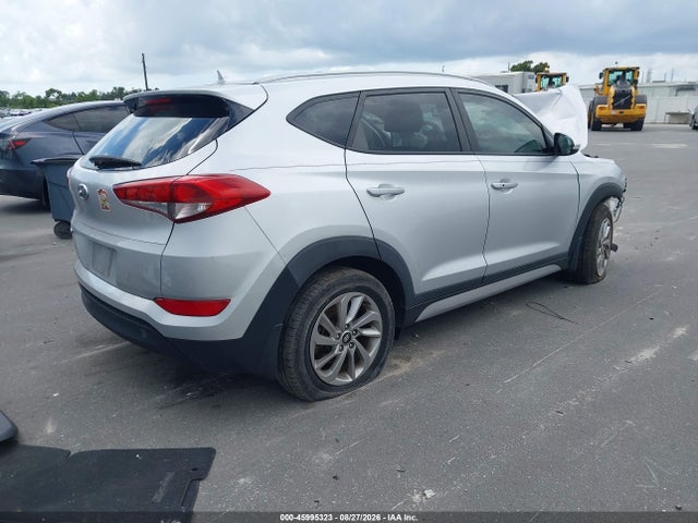 45995323 :رقم المزاد ، KM8J33A42JU759396 vin ، 2018 Hyundai Tucson Sel Plus مزاد بيع