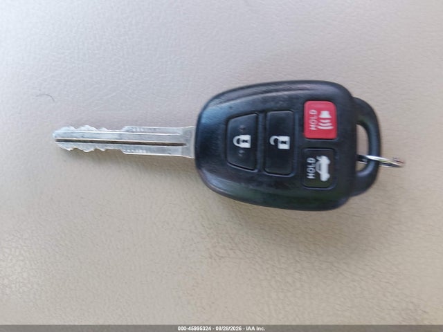 45995324 :رقم المزاد ، 4T4BF1FK6ER354774 vin ، 2014 Toyota Camry Le مزاد بيع