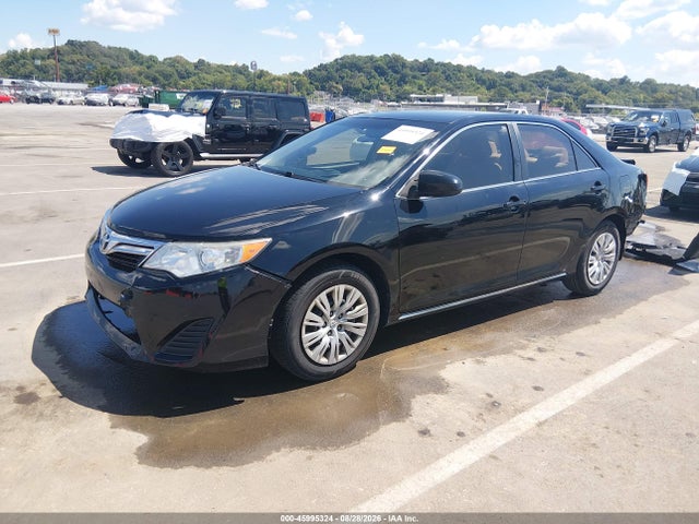 45995324 :رقم المزاد ، 4T4BF1FK6ER354774 vin ، 2014 Toyota Camry Le مزاد بيع