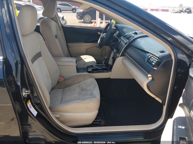 45995324 :رقم المزاد ، 4T4BF1FK6ER354774 vin ، 2014 Toyota Camry Le مزاد بيع