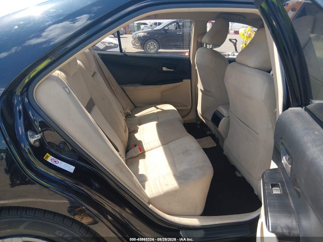 45995324 :رقم المزاد ، 4T4BF1FK6ER354774 vin ، 2014 Toyota Camry Le مزاد بيع