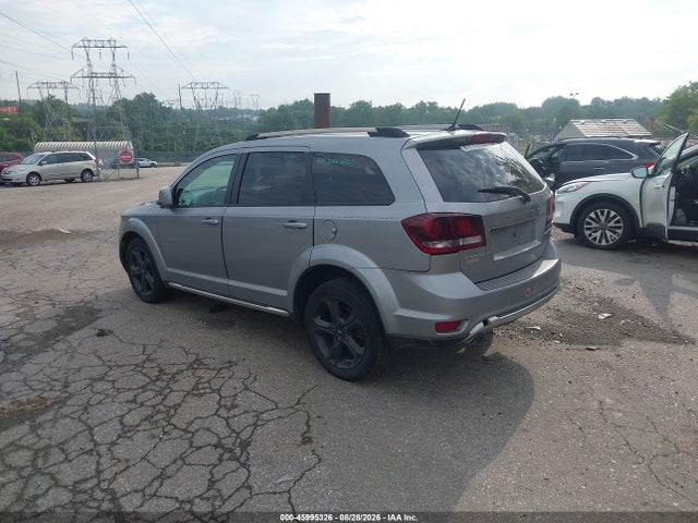 Dodge Journey Crossroad 2018 3C4PDCGG3JT339590 Image 3