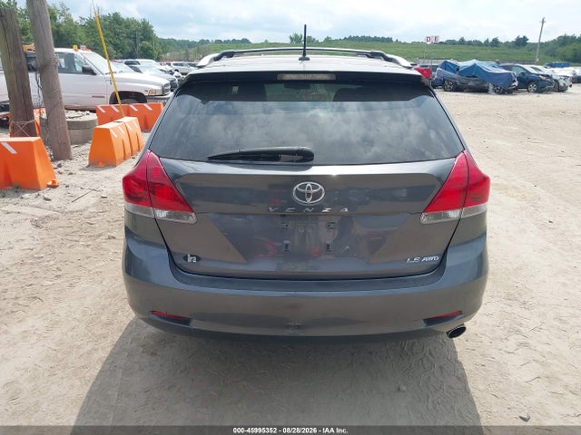 45995352 :رقم المزاد ، 4T3BA3BB2FU070089 vin ، 2015 Toyota Venza Le مزاد بيع