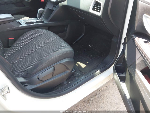 Chevrolet EQUINOX 1LT 2015 1GNALBEK7FZ140589 Image 5
