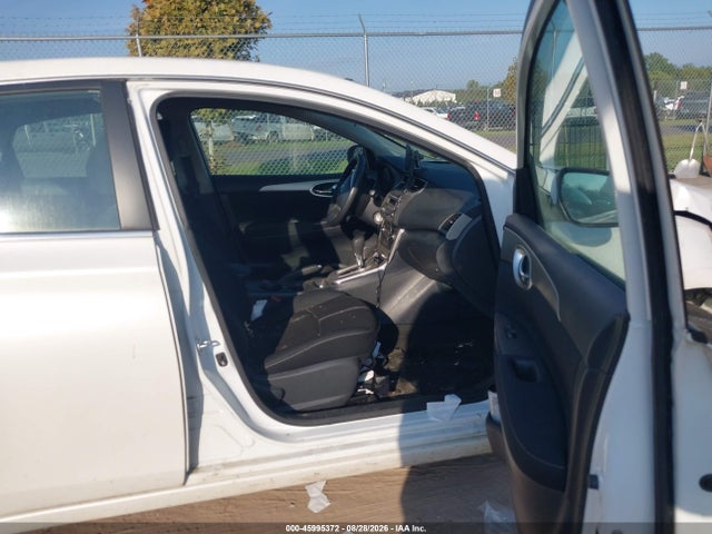 Продажа на аукционе авто 2014 Nissan Sentra S, vin: 3N1AB7AP9EL690816, номер лота: 45995372