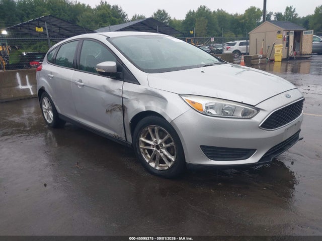 Продаж на аукціоні авто 2015 Ford Focus Se, vin: 1FADP3K28FL364841, номер лоту: 45995375