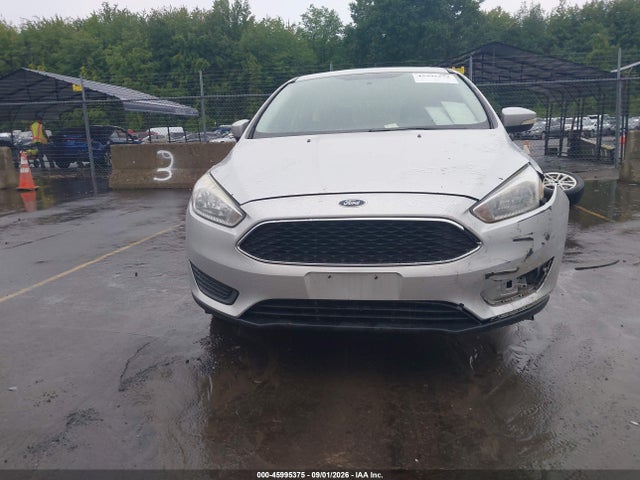 Продаж на аукціоні авто 2015 Ford Focus Se, vin: 1FADP3K28FL364841, номер лоту: 45995375