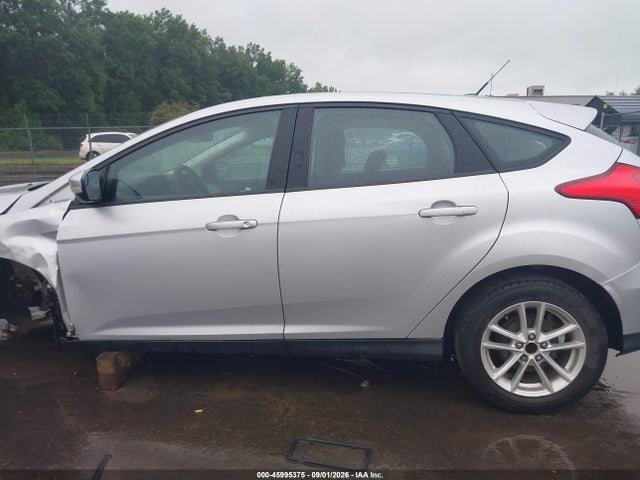 Продаж на аукціоні авто 2015 Ford Focus Se, vin: 1FADP3K28FL364841, номер лоту: 45995375