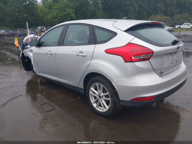 Продаж на аукціоні авто 2015 Ford Focus Se, vin: 1FADP3K28FL364841, номер лоту: 45995375