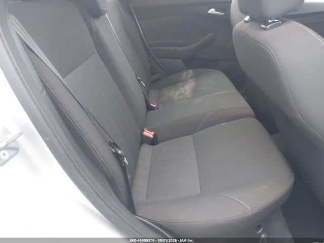 Продаж на аукціоні авто 2015 Ford Focus Se, vin: 1FADP3K28FL364841, номер лоту: 45995375