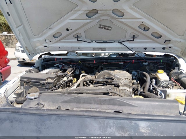 45995411 :رقم المزاد ، 1C4HJWDG4DL605489 vin ، 2013 Jeep Wrangler Unlimited Sport مزاد بيع