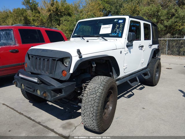 45995411 :رقم المزاد ، 1C4HJWDG4DL605489 vin ، 2013 Jeep Wrangler Unlimited Sport مزاد بيع