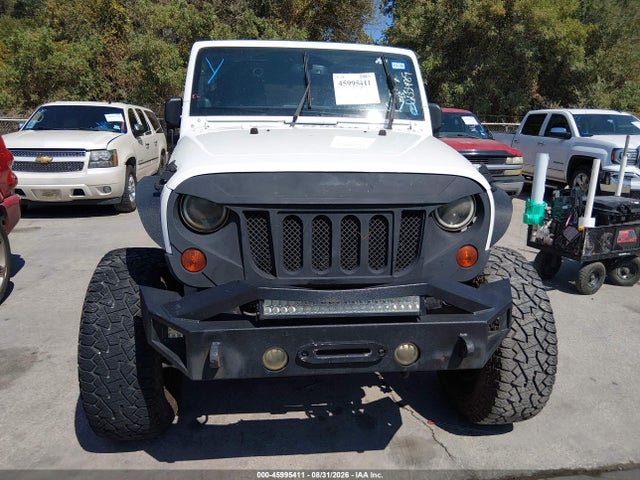 45995411 :رقم المزاد ، 1C4HJWDG4DL605489 vin ، 2013 Jeep Wrangler Unlimited Sport مزاد بيع