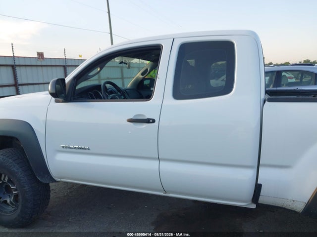 2013 Toyota Tacoma Prerunner მანქანა იყიდება აუქციონზე, vin: 5TFTX4GN3DX018281, აუქციონის ნომერი: 45995414