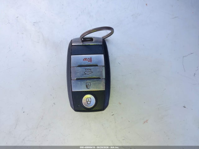 45995419 :رقم المزاد ، 5XXGN4A7XFG405714 vin ، 2015 Kia Optima Ex مزاد بيع