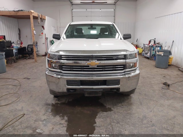 45995427 :رقم المزاد ، 1GC1KUEG6JF241264 vin ، 2018 Chevrolet Silverado 2500hd Wt مزاد بيع