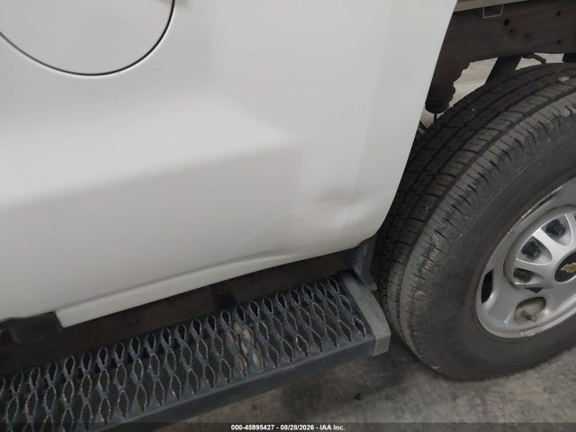 45995427 :رقم المزاد ، 1GC1KUEG6JF241264 vin ، 2018 Chevrolet Silverado 2500hd Wt مزاد بيع