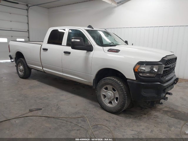 45995428 :رقم المزاد ، 3C6UR5HJ2RG226588 vin ، 2024 Ram 2500 Tradesman  4x4 8' Box مزاد بيع
