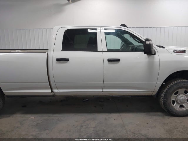 Aukcja sprzedaży 2024 Ram 2500 Tradesman  4x4 8' Box, vin: 3C6UR5HJ2RG226588, numer aukcji: 45995428