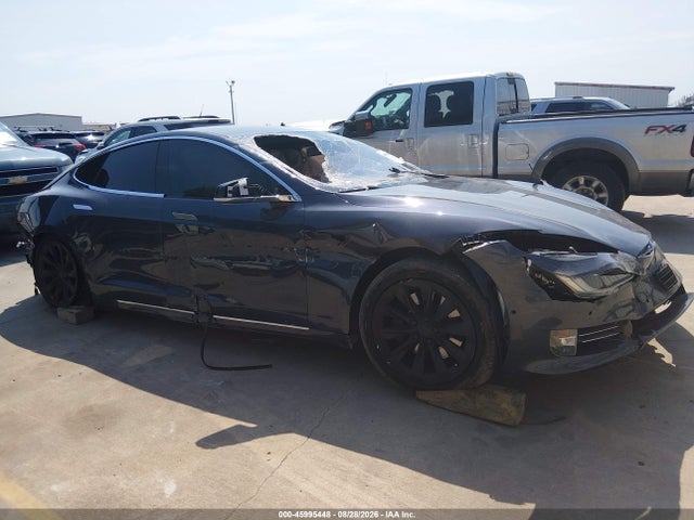 45995448 :رقم المزاد ، 5YJSA1E28GF129069 vin ، 2016 Tesla Model S 60d/70d/75d/85d/90d مزاد بيع