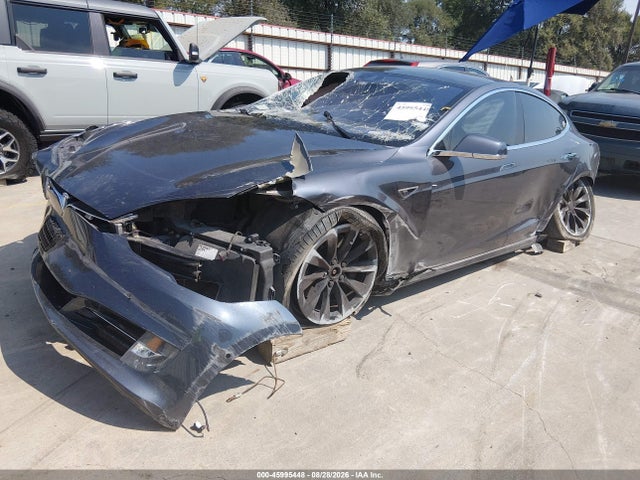 45995448 :رقم المزاد ، 5YJSA1E28GF129069 vin ، 2016 Tesla Model S 60d/70d/75d/85d/90d مزاد بيع