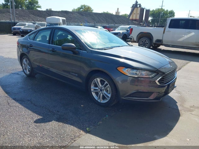 45995458 :رقم المزاد ، 3FA6P0UU0JR122318 vin ، 2018 Ford Fusion Hybrid S مزاد بيع