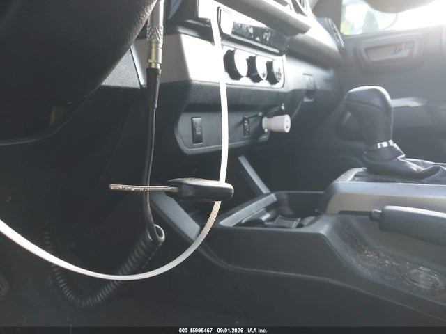 45995467 :رقم المزاد ، 3TMAZ5CNXGM002635 vin ، 2016 Toyota Tacoma Sr5 V6 مزاد بيع