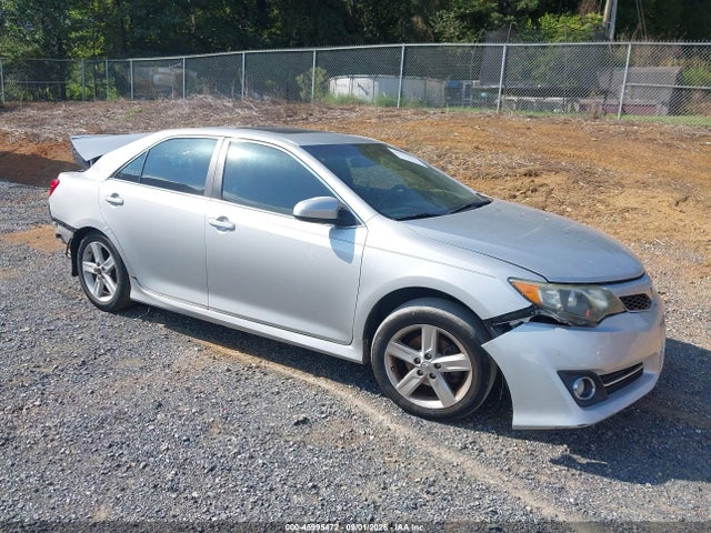45995472 :رقم المزاد ، 4T1BF1FK2EU389550 vin ، 2014 Toyota Camry Se مزاد بيع