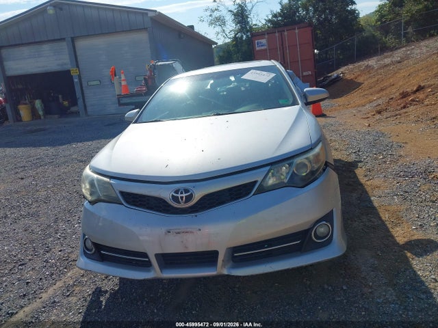 45995472 :رقم المزاد ، 4T1BF1FK2EU389550 vin ، 2014 Toyota Camry Se مزاد بيع