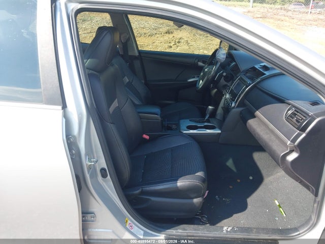 45995472 :رقم المزاد ، 4T1BF1FK2EU389550 vin ، 2014 Toyota Camry Se مزاد بيع