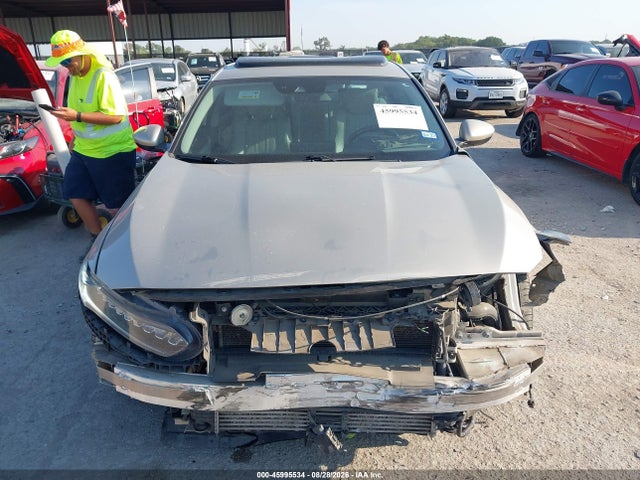 Продажа на аукционе авто 2018 Honda Accord Touring, vin: 1HGCV1F92JA135407, номер лота: 45995534