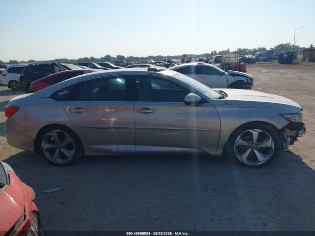 Продажа на аукционе авто 2018 Honda Accord Touring, vin: 1HGCV1F92JA135407, номер лота: 45995534