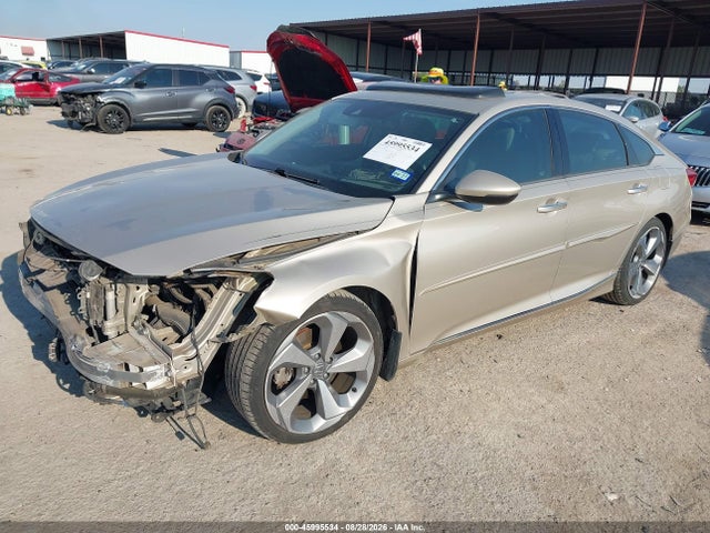 Продажа на аукционе авто 2018 Honda Accord Touring, vin: 1HGCV1F92JA135407, номер лота: 45995534